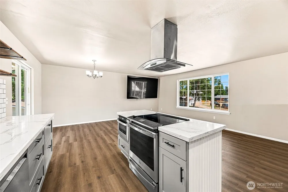 20109 69th Avenue E Spanaway, WA 98387