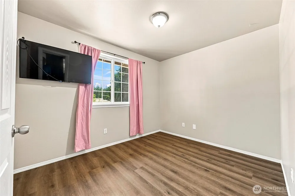20109 69th Avenue E Spanaway, WA 98387