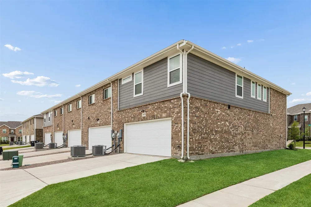 3029 Percheron Drive #51 Mesquite, TX 75150