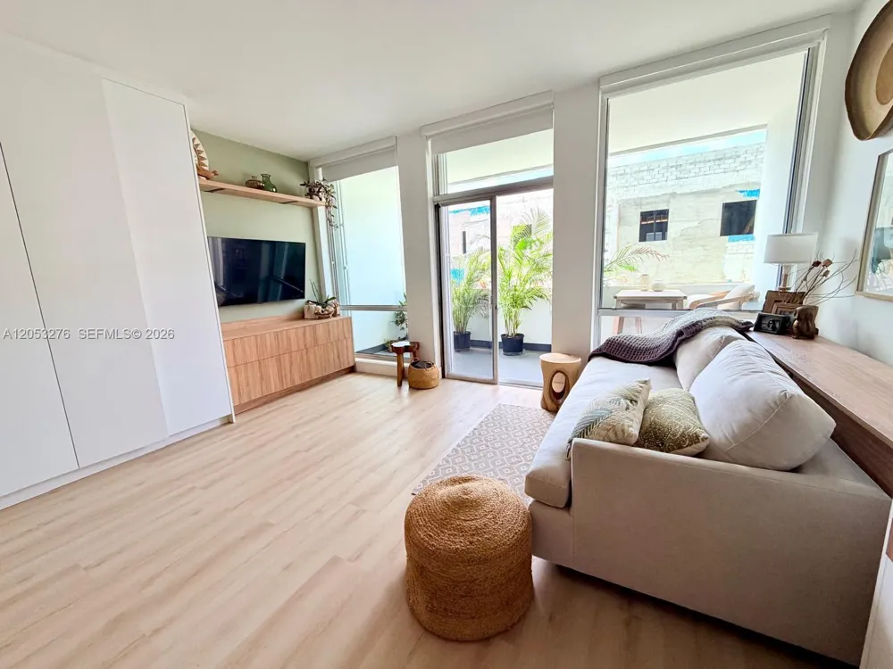 700 Biltmore Way #308 Coral Gables, FL 33134