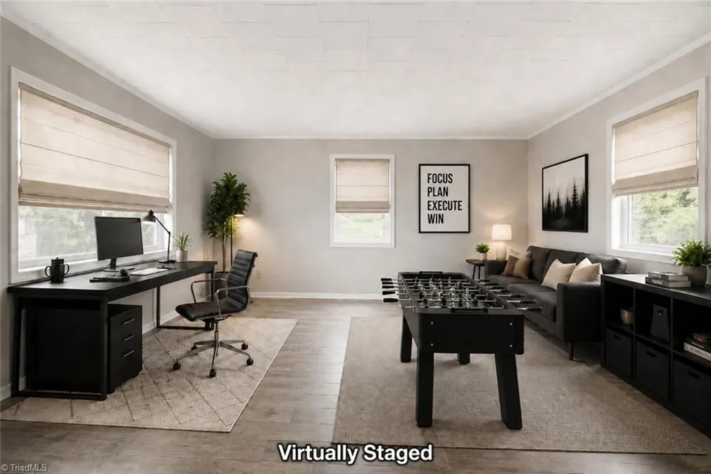 242 Neely Street Mocksville, NC 27028