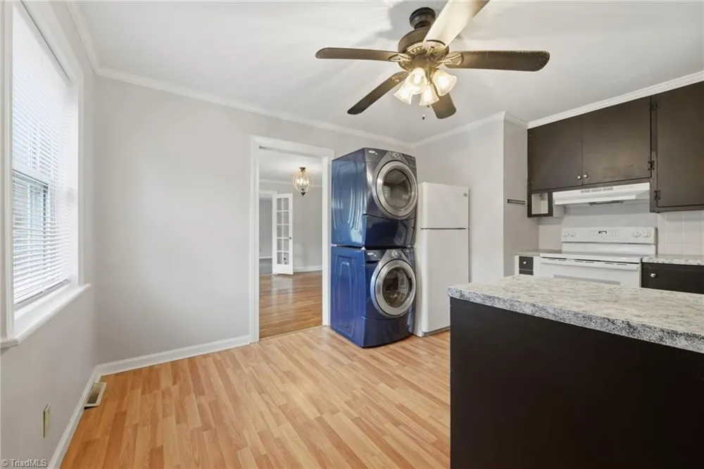 242 Neely Street Mocksville, NC 27028