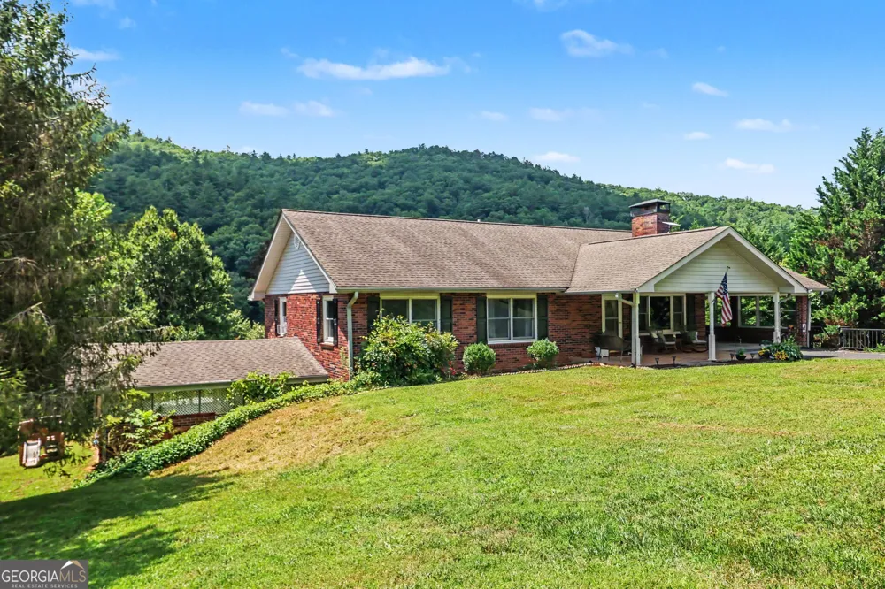 7272 Warwoman RD Clayton, GA 30525