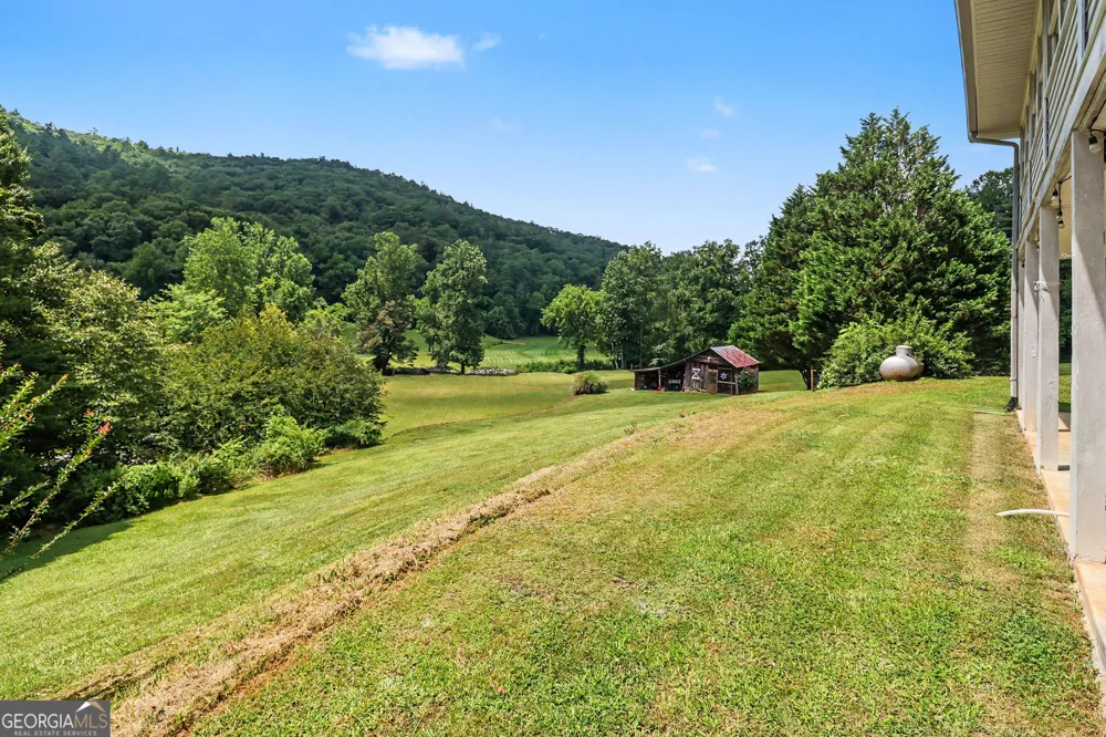 7272 Warwoman RD Clayton, GA 30525