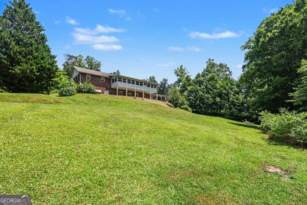 7272 Warwoman RD Clayton, GA 30525