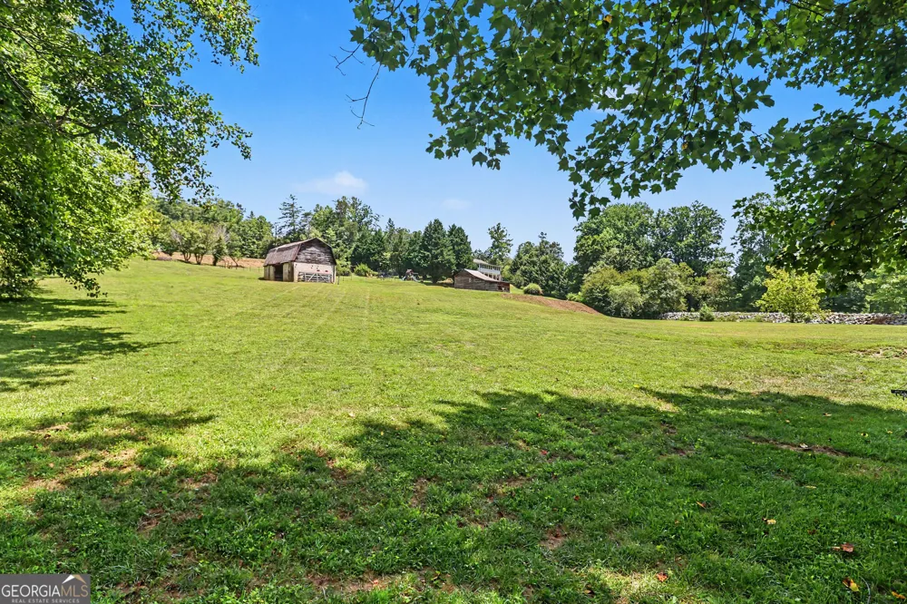 7272 Warwoman RD Clayton, GA 30525