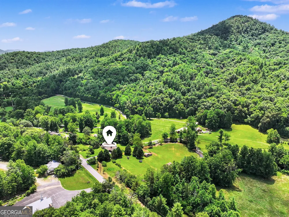 7272 Warwoman RD Clayton, GA 30525