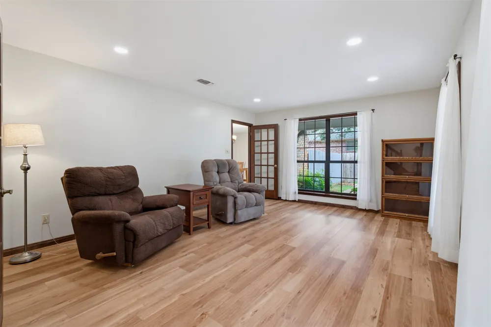 1901 Skyles Road Rockdale, TX 76567