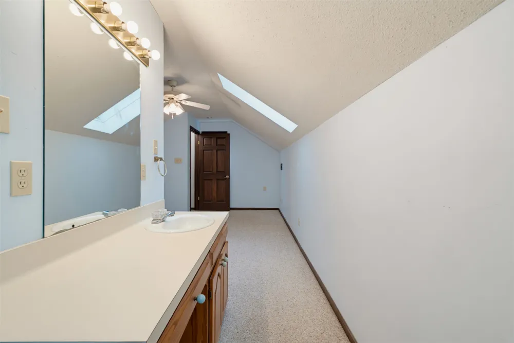 1901 Skyles Road Rockdale, TX 76567