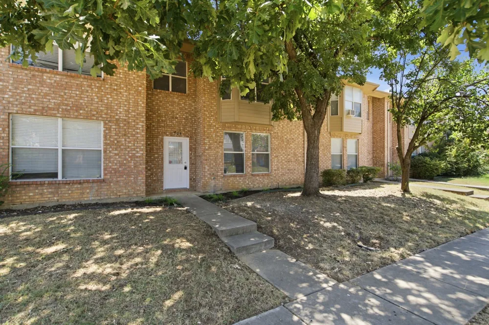 1504 Barbara Drive Lewisville, TX 75067