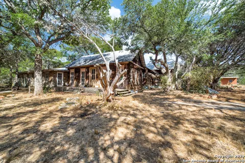 31210 STAHL LN