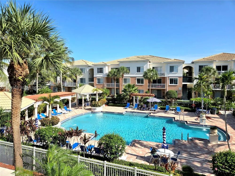 1307 E Myrtlewood Cir E #1307 Palm Beach Gardens, FL 33418