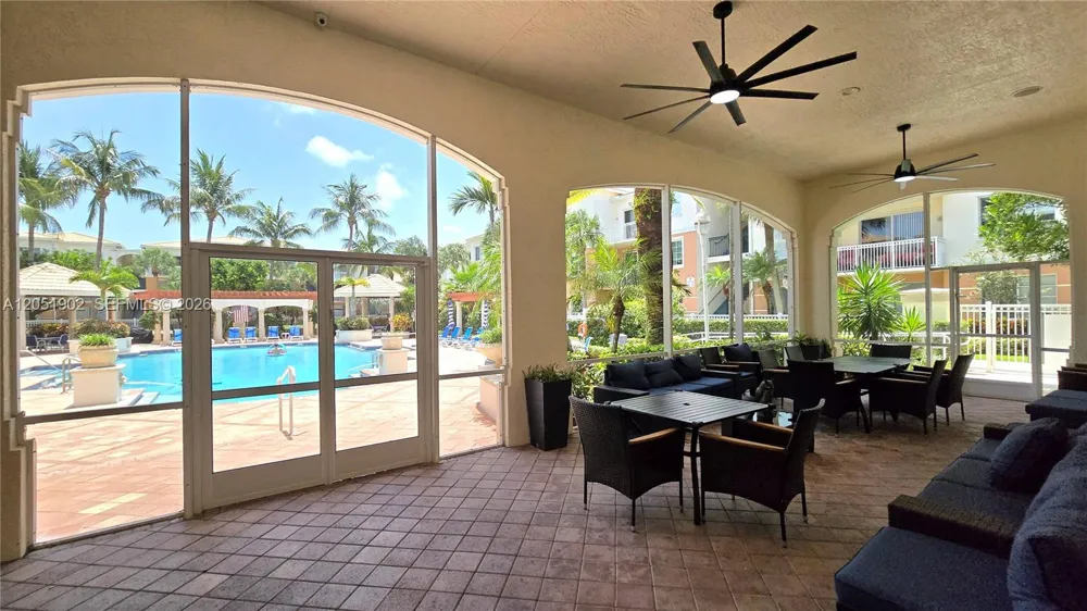 1307 E Myrtlewood Cir E #1307 Palm Beach Gardens, FL 33418