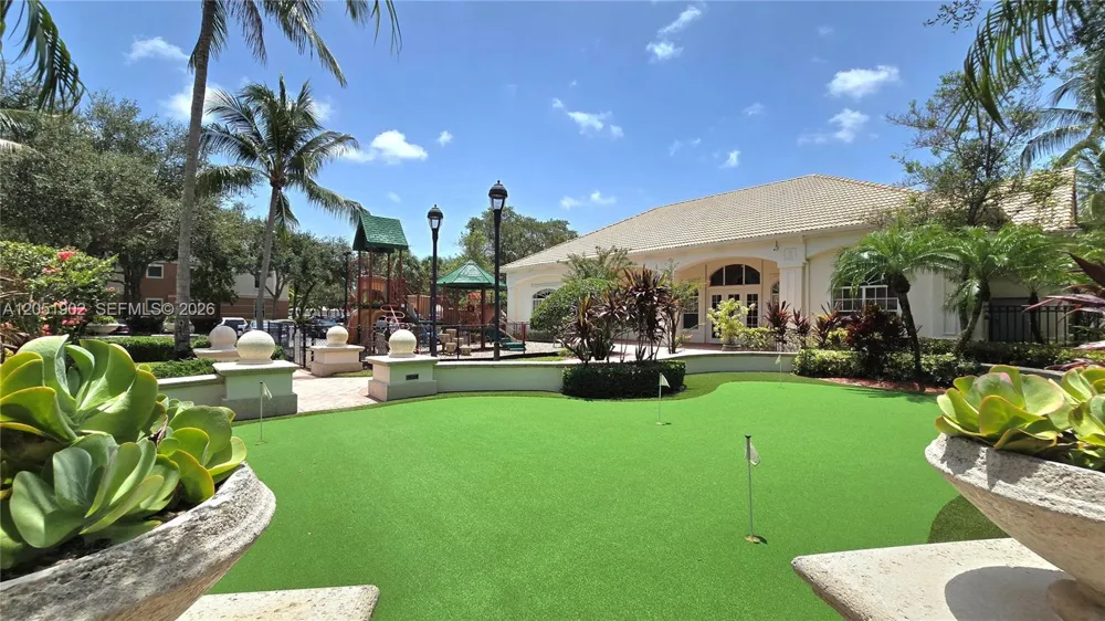 1307 E Myrtlewood Cir E #1307 Palm Beach Gardens, FL 33418