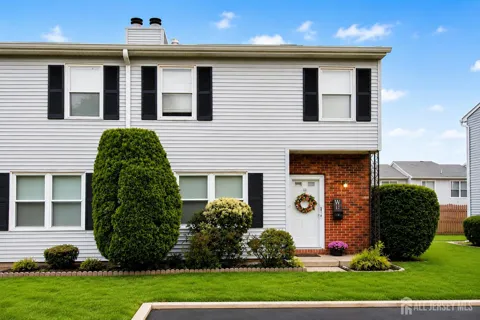14 Dogwood Court