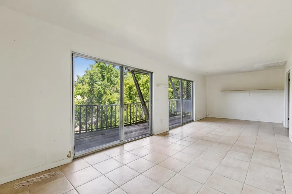 85 Rocca Drive Fairfax, CA 94930