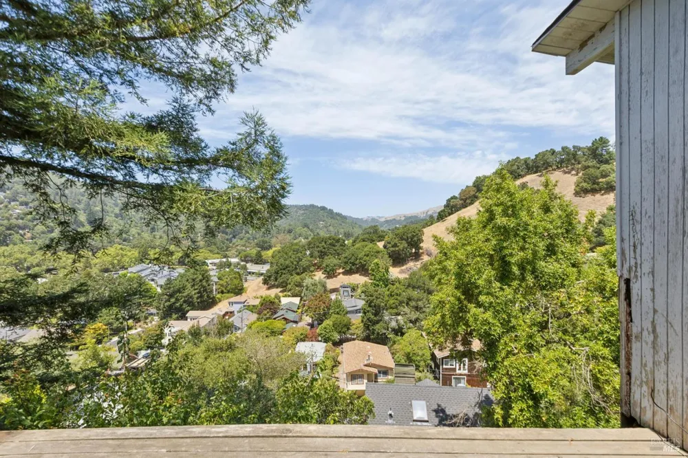 85 Rocca Drive Fairfax, CA 94930