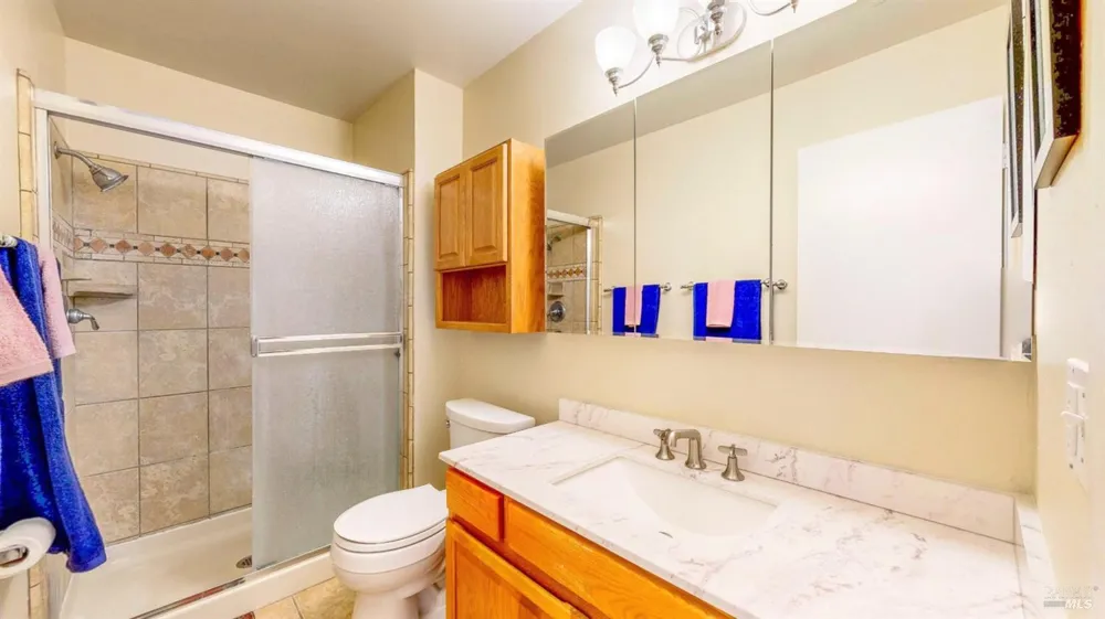 1702 Capistrano Drive Petaluma, CA 94954