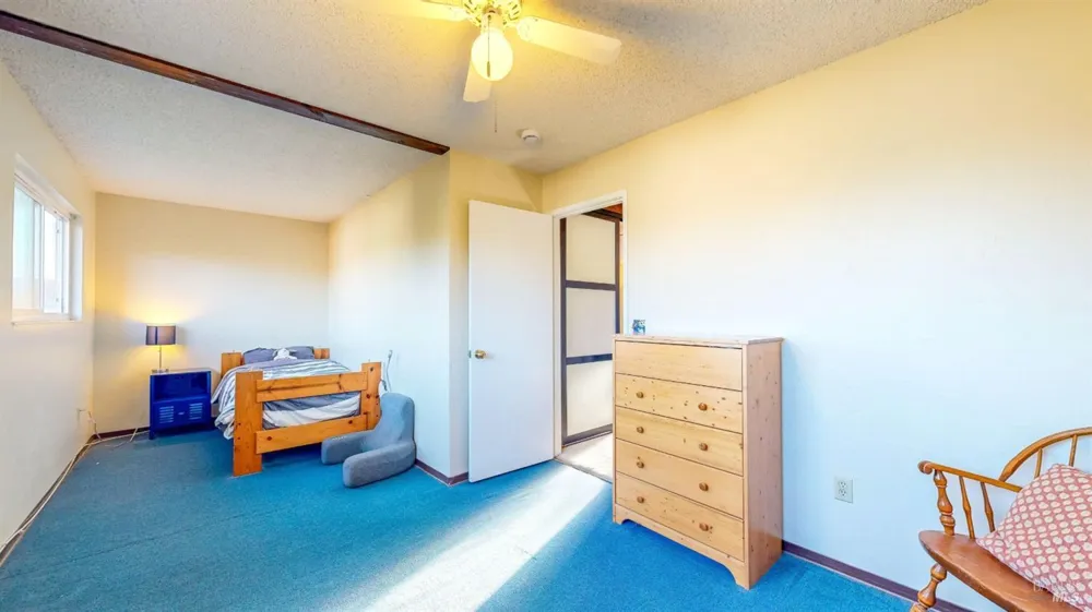 1702 Capistrano Drive Petaluma, CA 94954