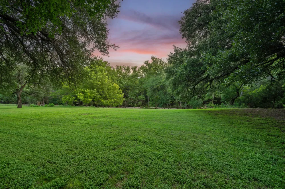 1612 High Lonesome Leander, TX 78641