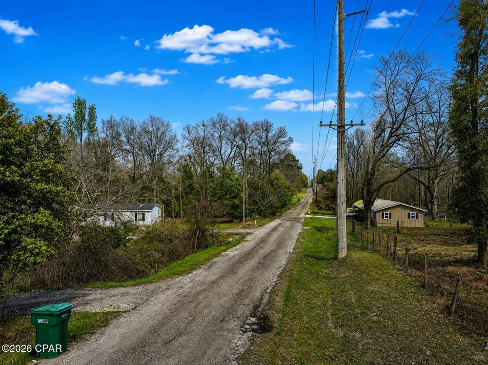 Pelham Avenue Graceville, FL 32440
