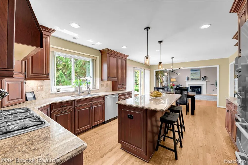 4086 Arcadia Drive Auburn Hills City, MI 48326
