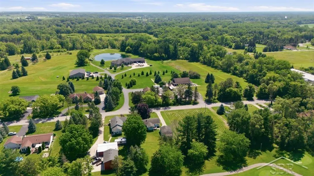 4665 River Road Thomas Township, MI 48623
