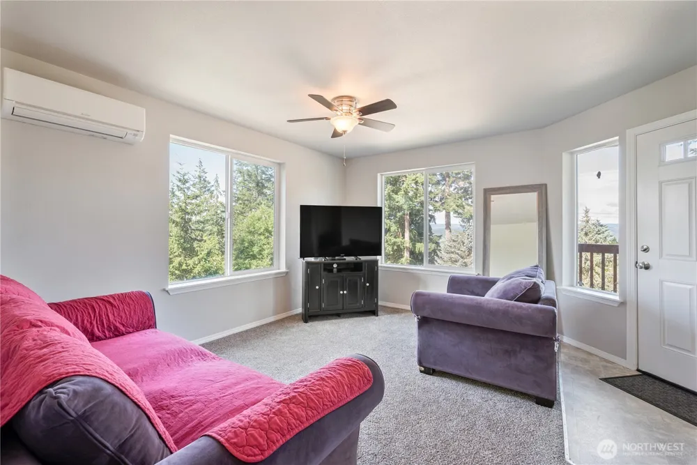 1009 Taylor Road Kalama, WA 98625