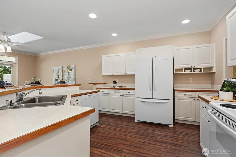 8819 69th Court St SW Lakewood, WA 98498