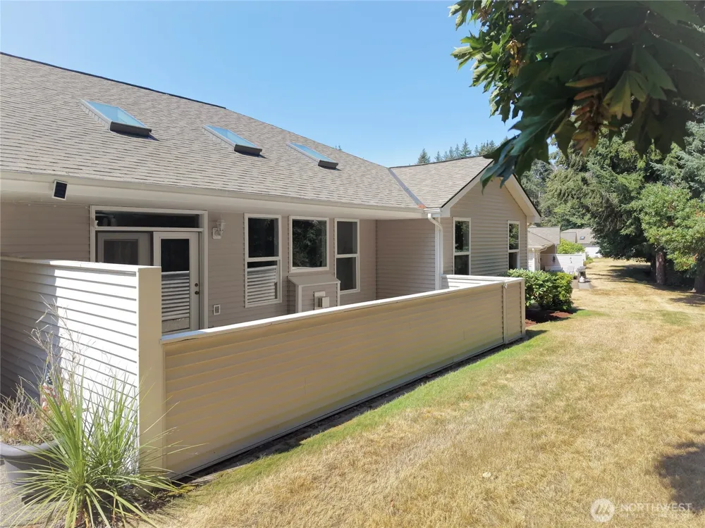 8819 69th Court St SW Lakewood, WA 98498