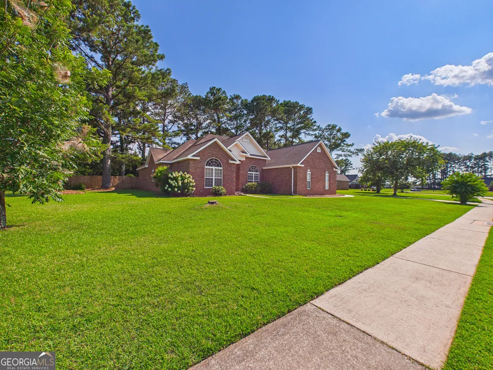 503 Victoria CIR Warner Robins, GA 31088