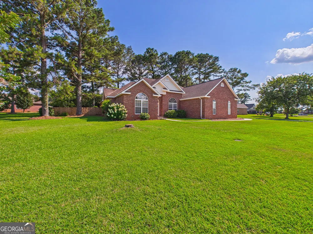 503 Victoria CIR Warner Robins, GA 31088