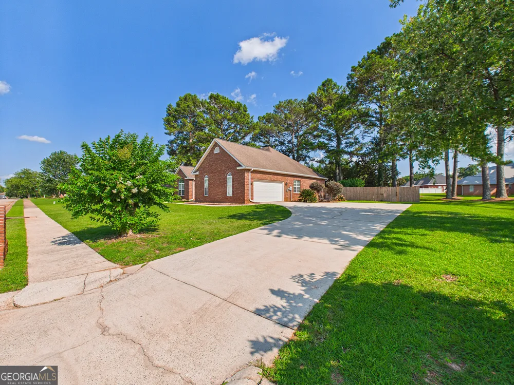503 Victoria CIR Warner Robins, GA 31088