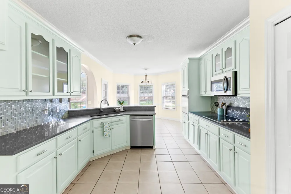 503 Victoria CIR Warner Robins, GA 31088