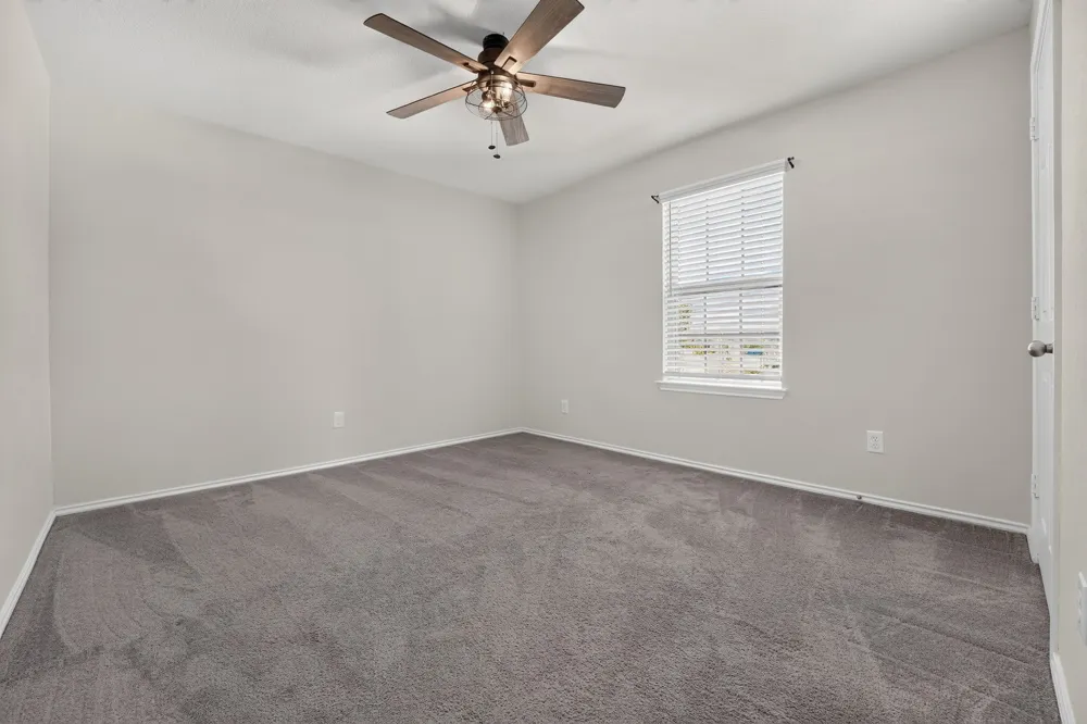 612 Sonterra Boulevard Jarrell, TX 76537