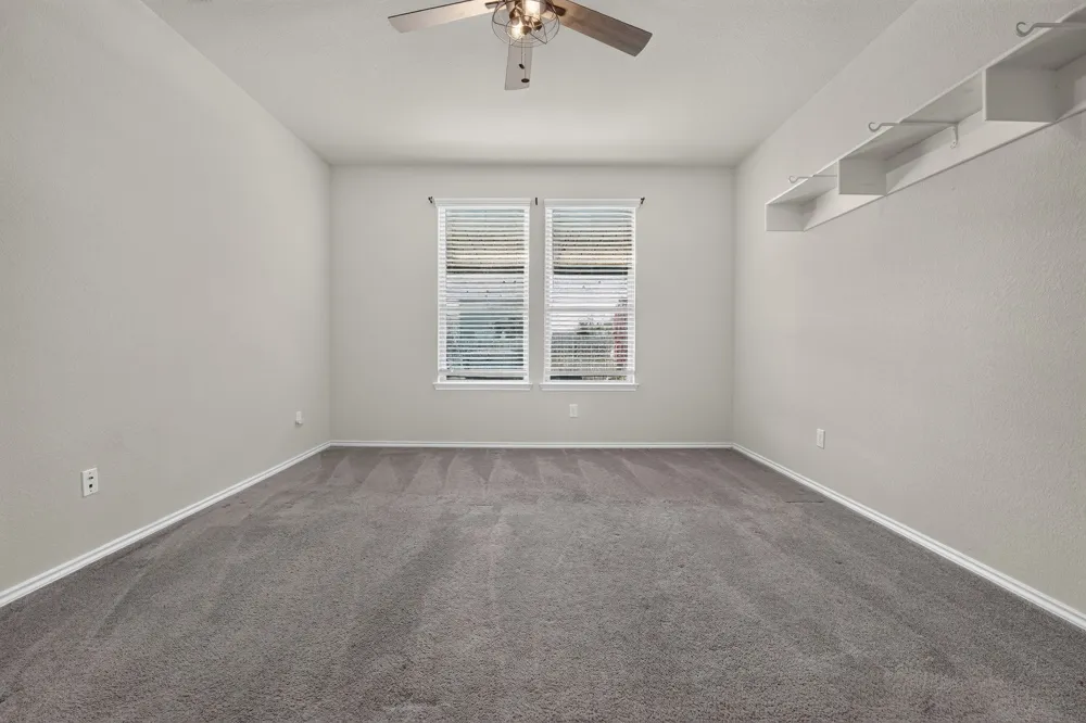 612 Sonterra Boulevard Jarrell, TX 76537