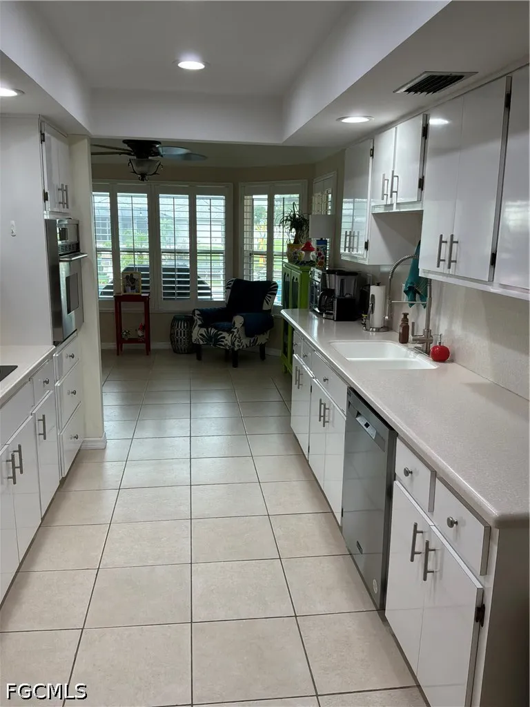 SW 1st Place Cape Coral, FL 33914