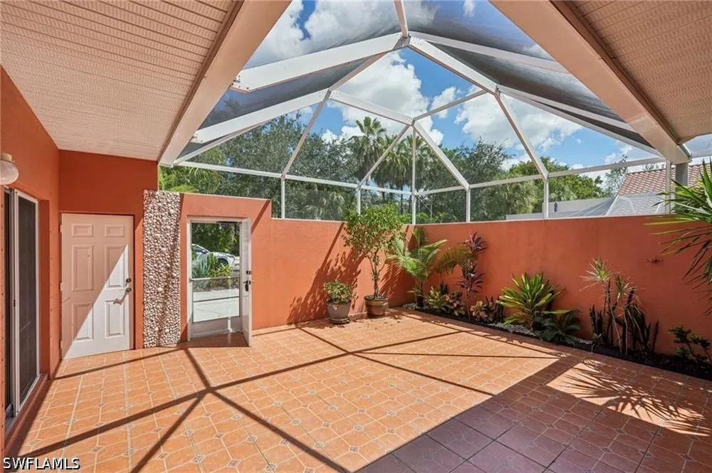 Covey Circle #9C Naples, FL 34109