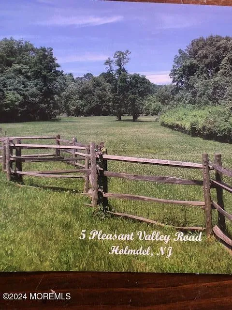 5 Pleasant Valley Road Holmdel, NJ 07733