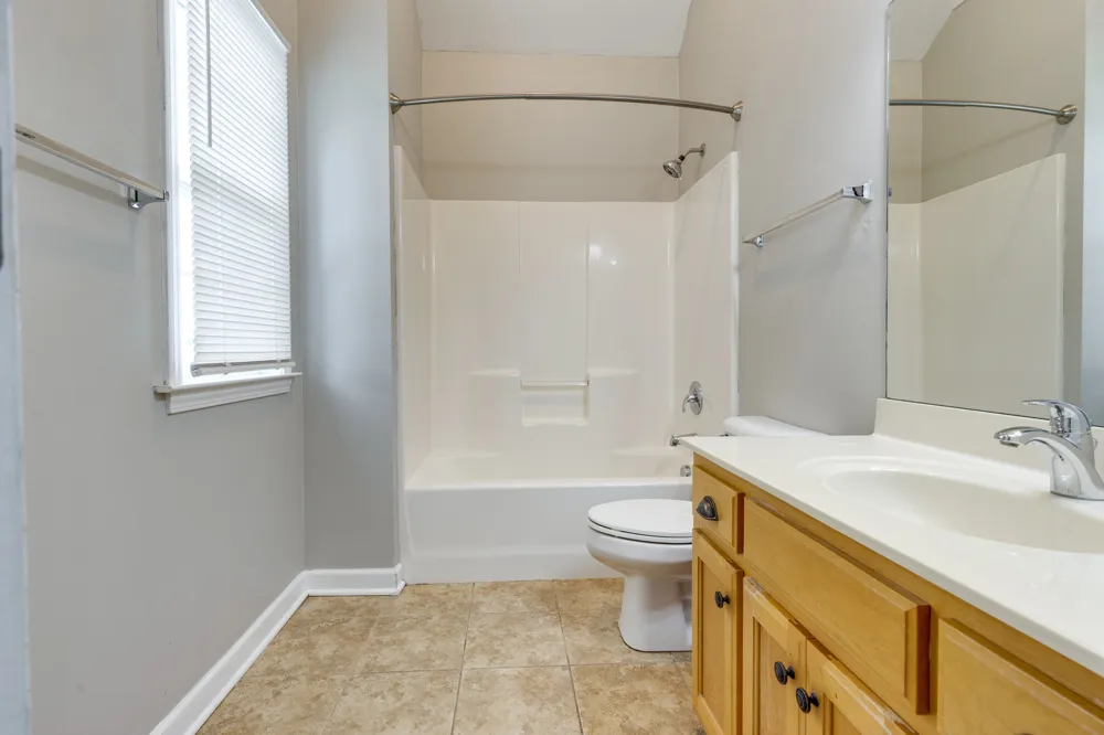 1012 McKenna Dr Thompsons Station, TN 37179