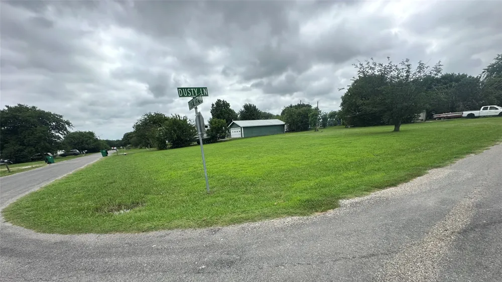 501 Dusty Lane Southmayd, TX 75092