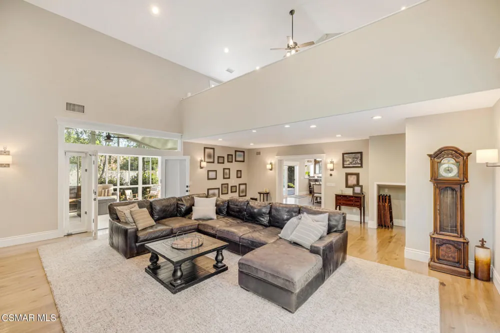 7169 Maria Drive Moorpark, CA 93021