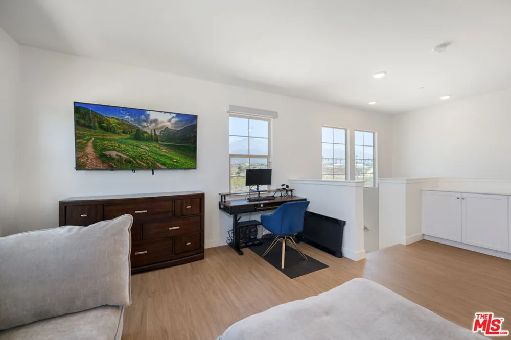 1640 Santa Fe Place Upland, CA 91784