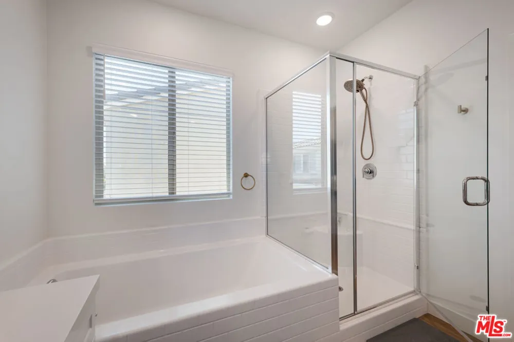 1640 Santa Fe Place Upland, CA 91784