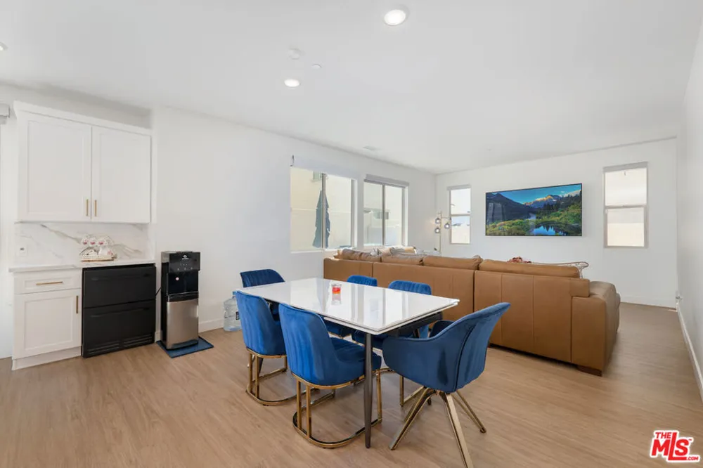 1640 Santa Fe Place Upland, CA 91784