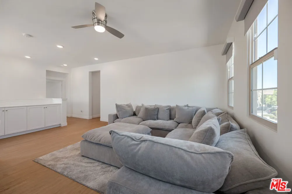 1640 Santa Fe Place Upland, CA 91784
