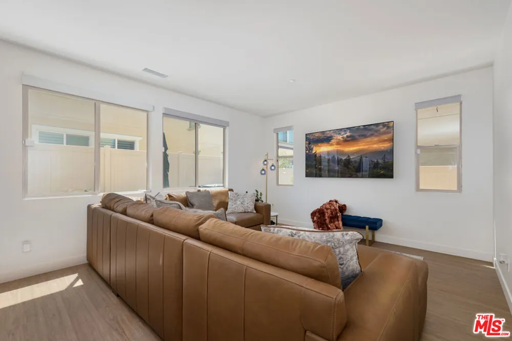 1640 Santa Fe Place Upland, CA 91784
