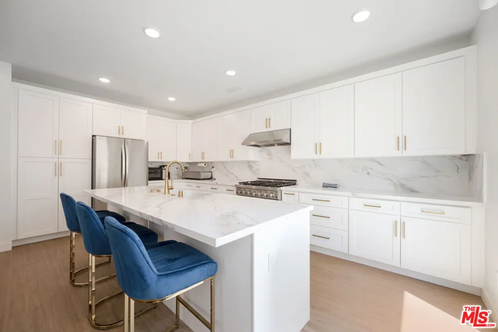 1640 Santa Fe Place Upland, CA 91784