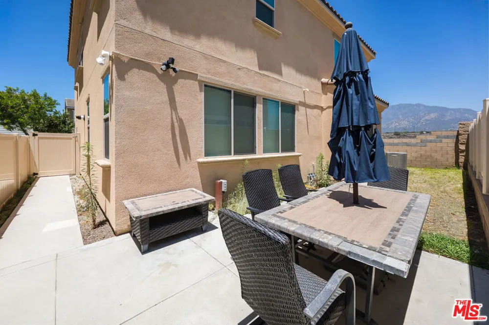 1640 Santa Fe Place Upland, CA 91784