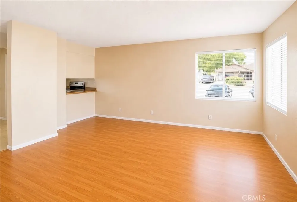 19133 Allegheny #10 Apple Valley, CA 92307